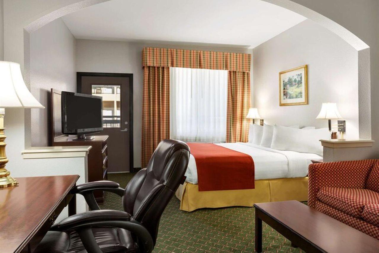 Country Inn & Suites By Radisson, Fort Worth West L-30 Nas Jrb Екстер'єр фото
